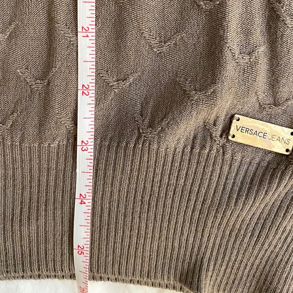 Versace - Picture 7 of 8